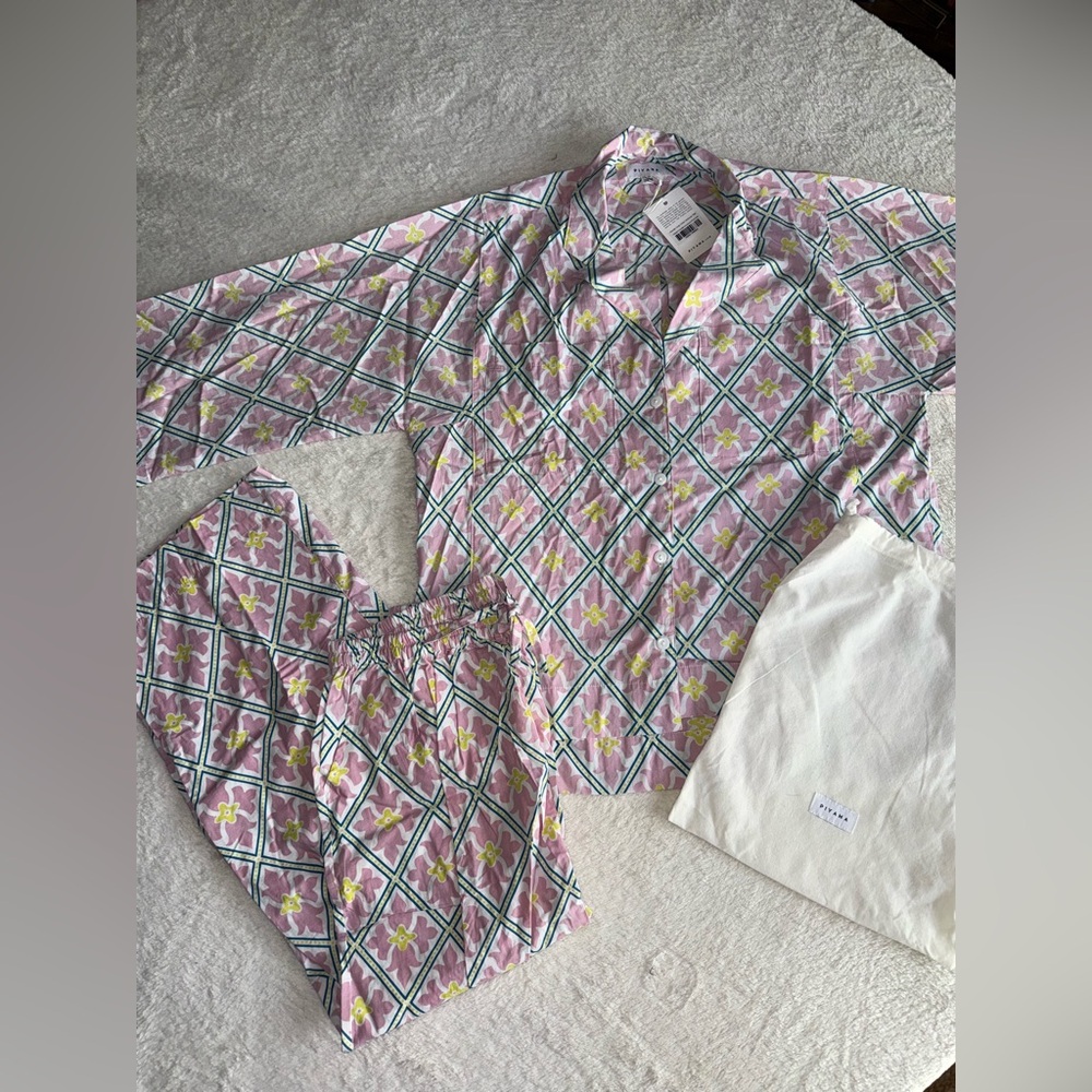 Piyama Pink Mosaic NWOT